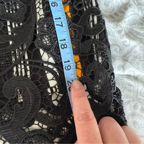 Olivia Blu Color Block Stretch Pencil Skirt Black Lace‎ Trim Women's Size Small - Picture 7 of 8